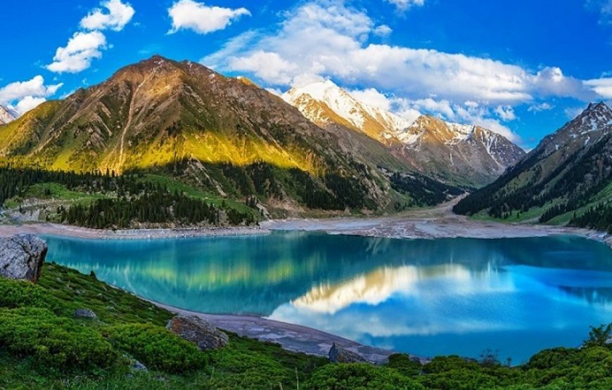 Active Tour around Almaty: Immersion in Nature and Culture