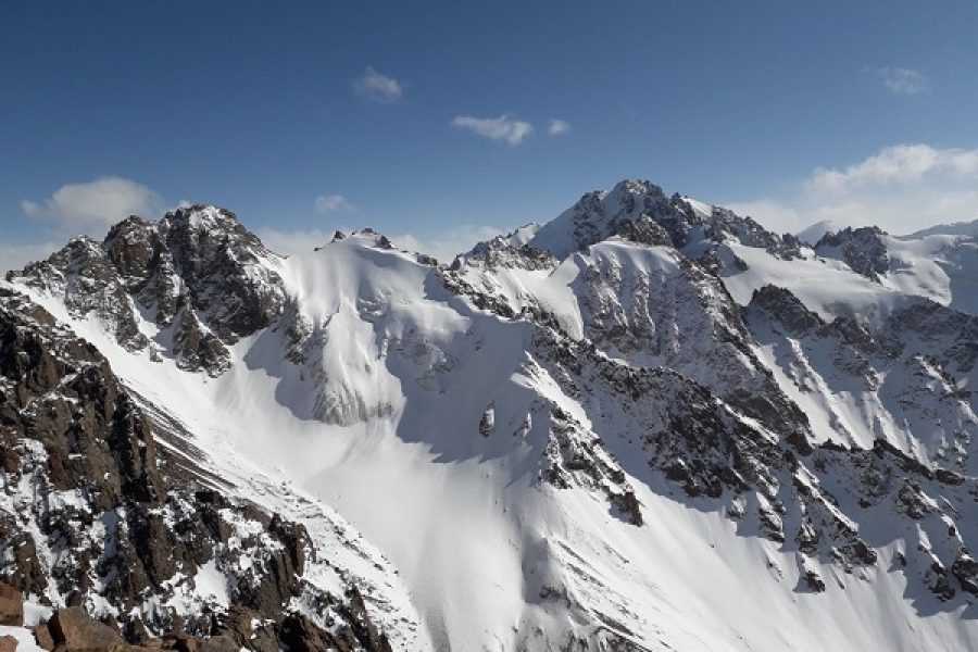 Climbing to Amangeldy Peak