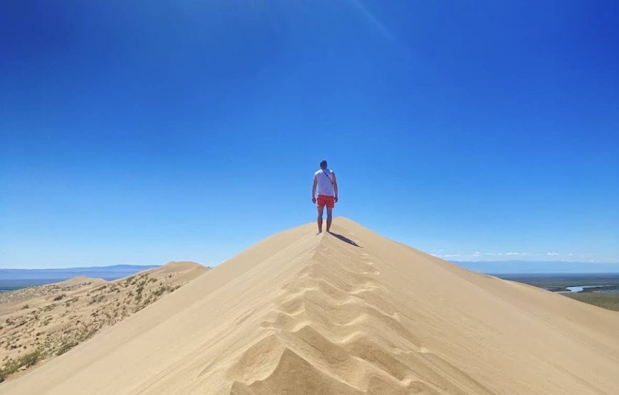 Altyn-Emel: 1-Day Jeep Tour to the Mystical Singing Dune