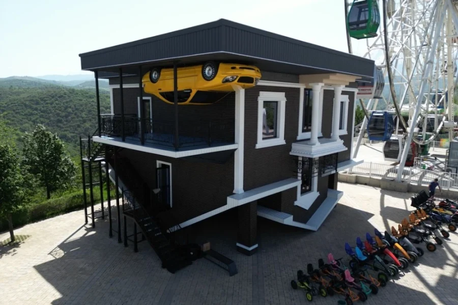 Upside Down House